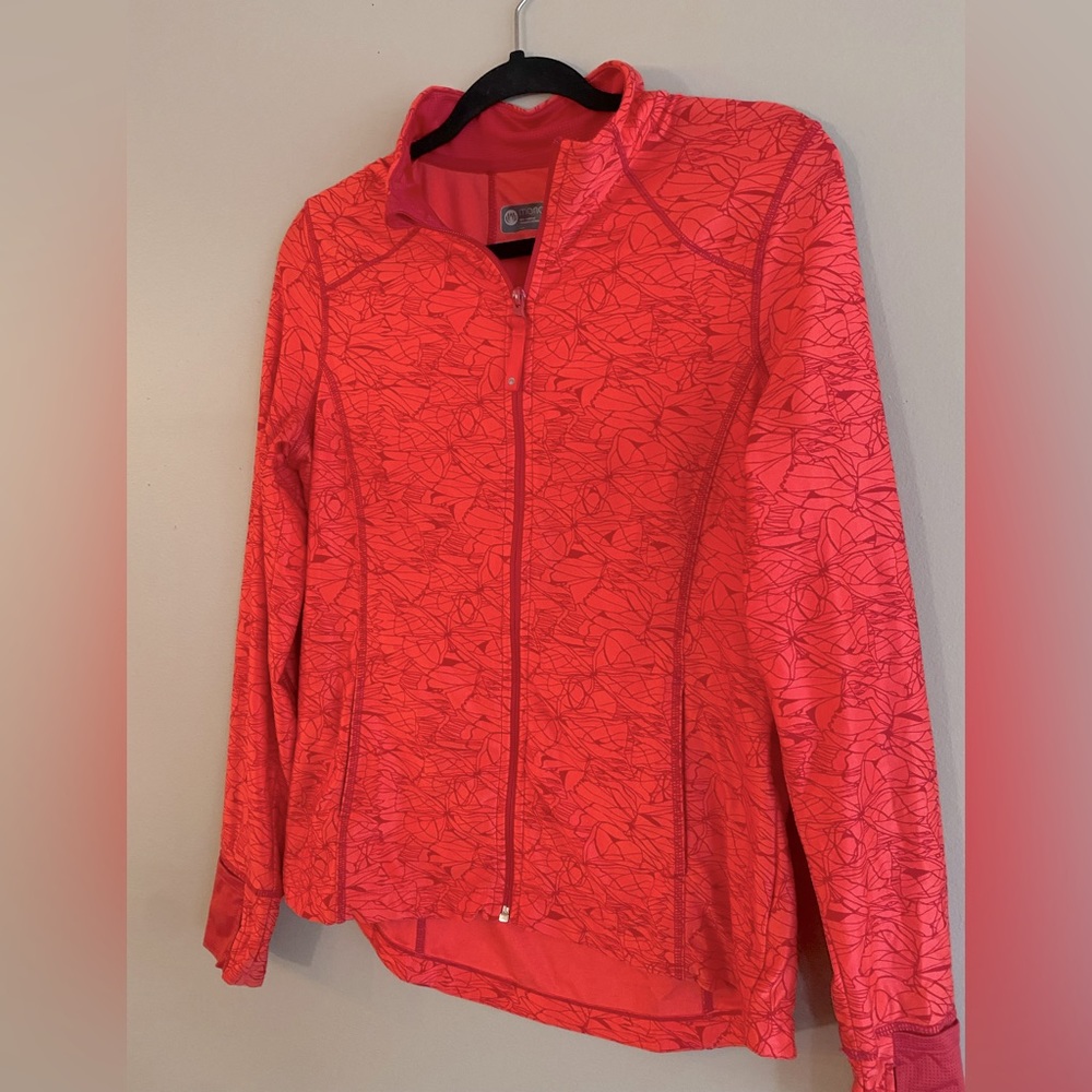 Mondetta sports jacket with zipper, size Medium